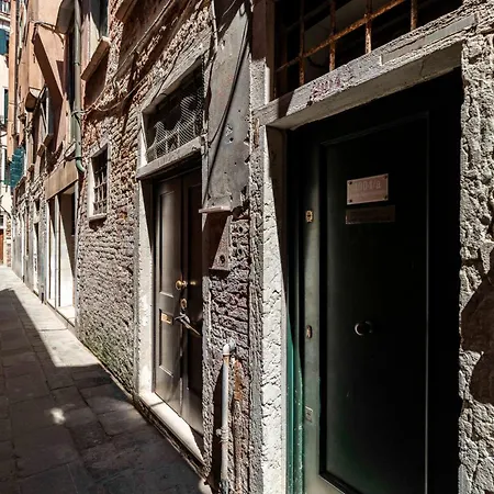アパート 1 Minutes San Marco Square - Karin House *