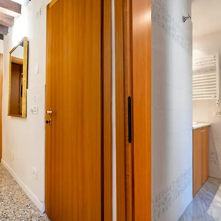 1 Minutes San Marco Square - Karin House