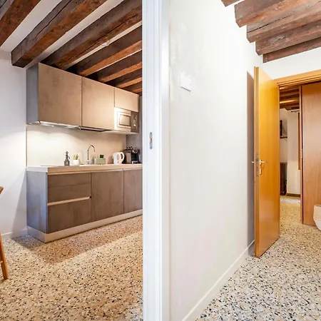 아파트 1 Minutes San Marco Square - Karin House *