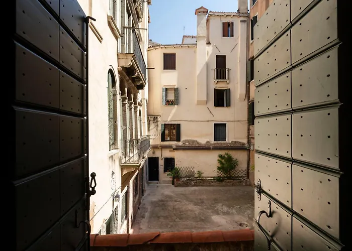 아파트 1 Minutes San Marco Square - Karin House *