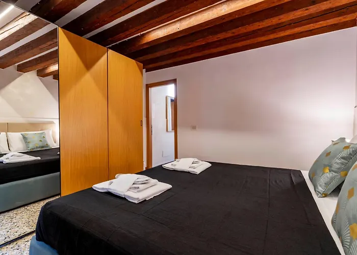 1 Minutes San Marco Square - Karin House 아파트 베니스