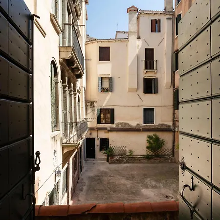 Apartment San Marco Square Main Zone Of - Karin House *